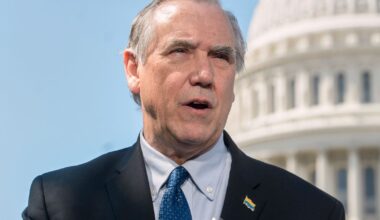 Senator i nytt maratontal i protest mot Trump