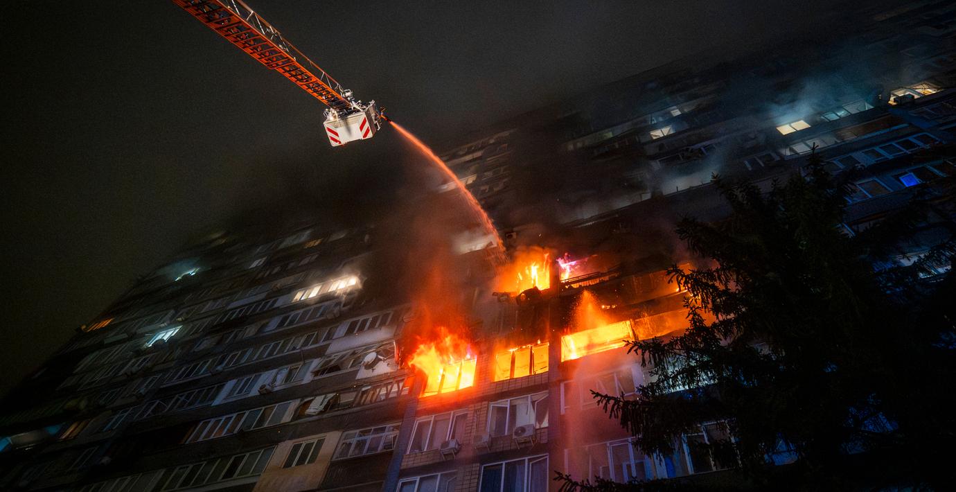 Strömmen tillbaka för 800 000 drabbade i Kyiv