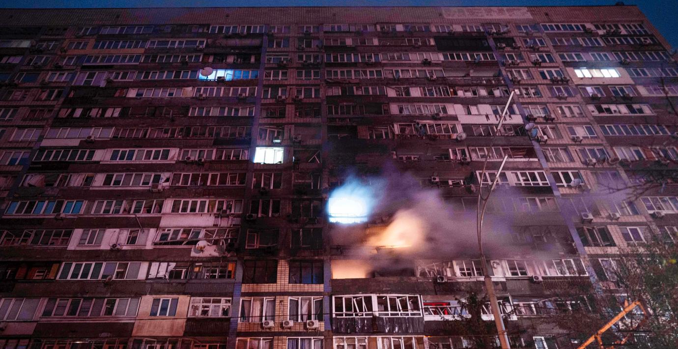 ”Massiv” attack mot Kyiv – flera personer skadade