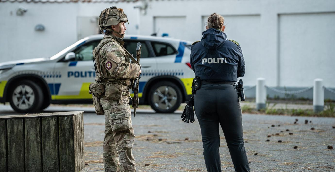Svenskar åtalas för terrorbrott i Danmark