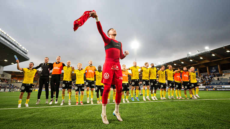 Mjällby firar SM-guld.