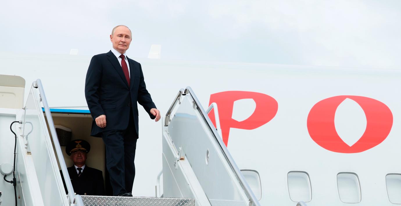 Ministern varnar Putin för att flyga över Polen
