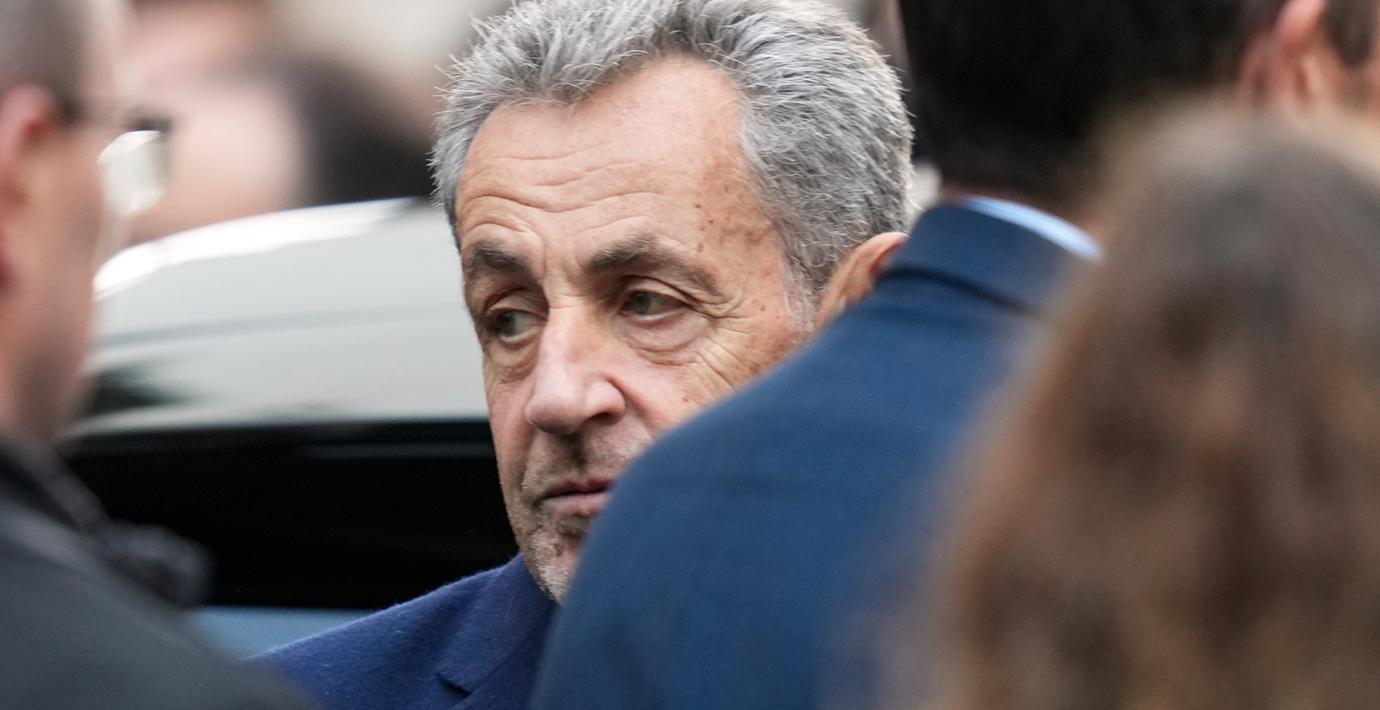 Sarkozy läser om oskyldigt dömd greves hämndplan