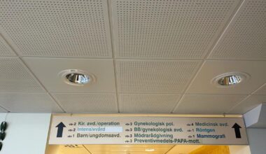 Sekreterarna ska ersättas – men får nu hjälpa sin ersättare