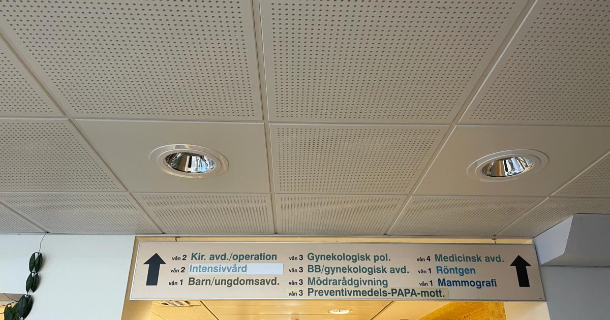 Sekreterarna ska ersättas – men får nu hjälpa sin ersättare