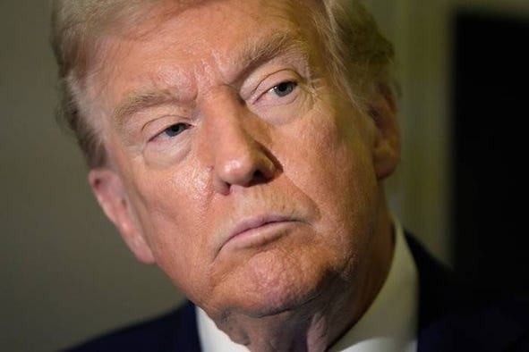 DN Direkt - Trump höjer tullar mot Kanada efter reklambråk
