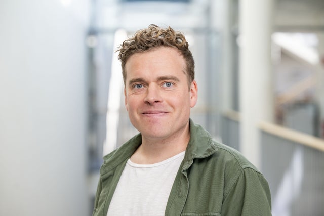 David Redmalm är docent i sociologi på Akademin för hälsa, vård och välfärd, MDU.