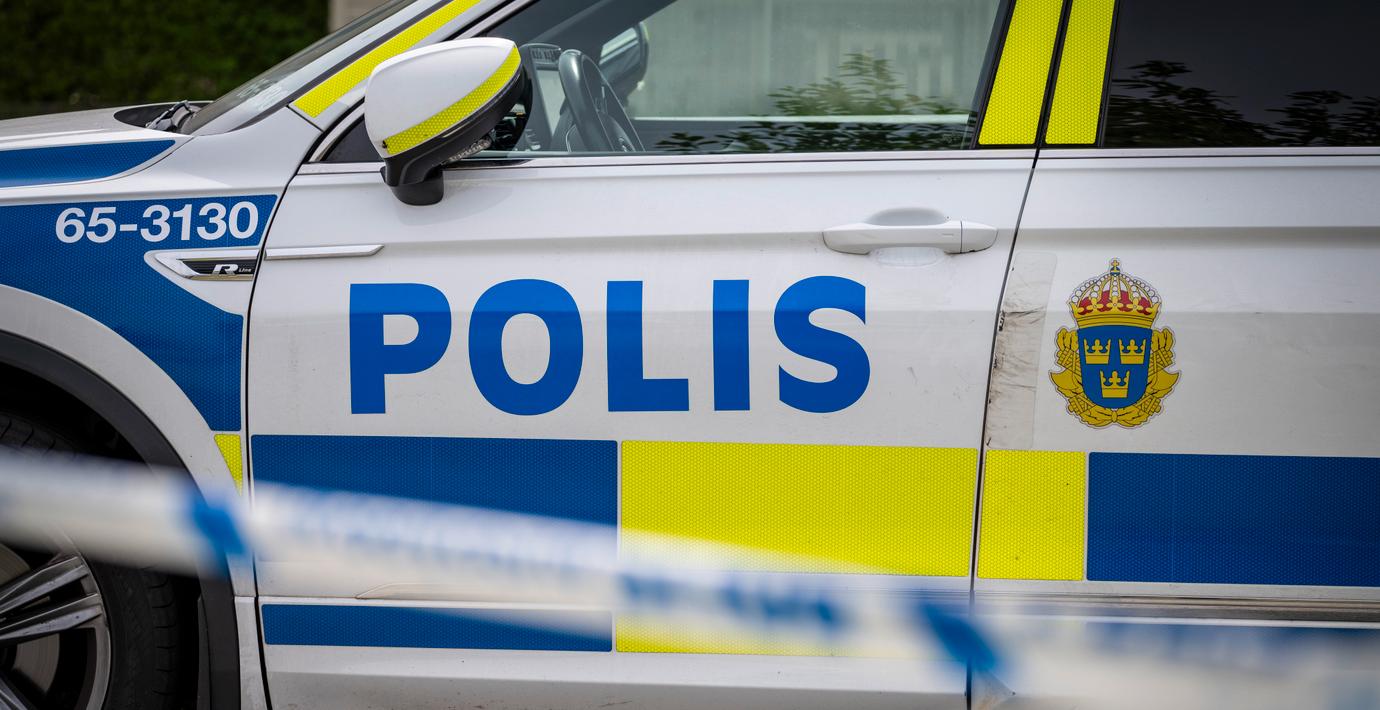 En död efter misstänkt mordbrand i Stockholm