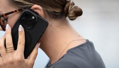 En av tre överväger att ge upp smarttelefonen