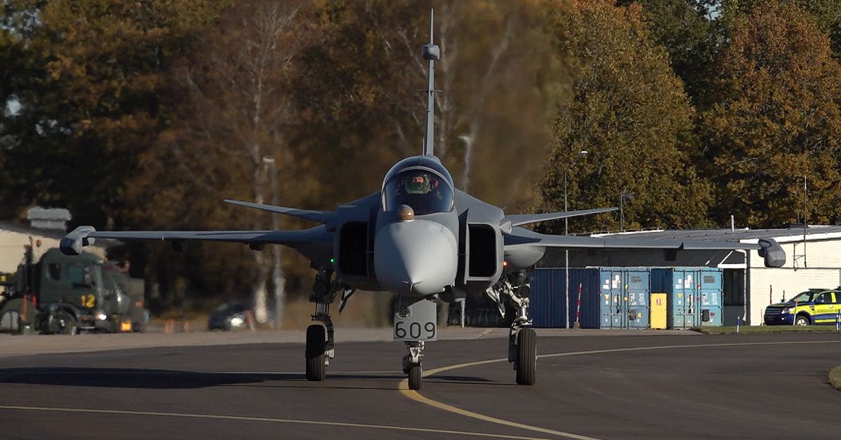 Flygvapnet tog emot nya JAS 39 Gripen E på Skaraborgs flygflottilj F7