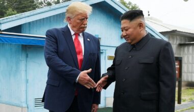 Trump: Skulle väldigt gärna träffa Kim igen