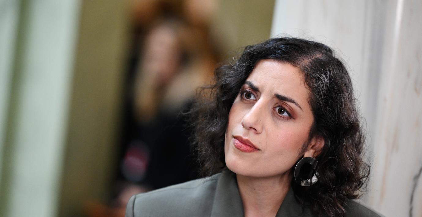 Förtroendet för Mohamsson dyker efter SD-beskedet