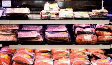 Rikaste Ica-handlaren kan tvingas sälja efter köttfusk