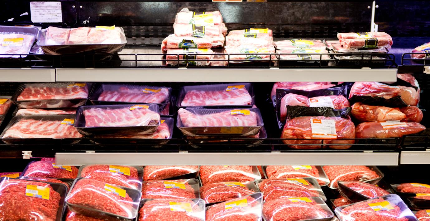 Rikaste Ica-handlaren kan tvingas sälja efter köttfusk