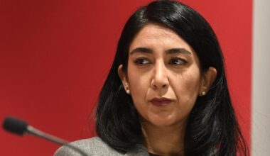 S vill skärpa språkkrav: ”Det är bra med krav” - Omni