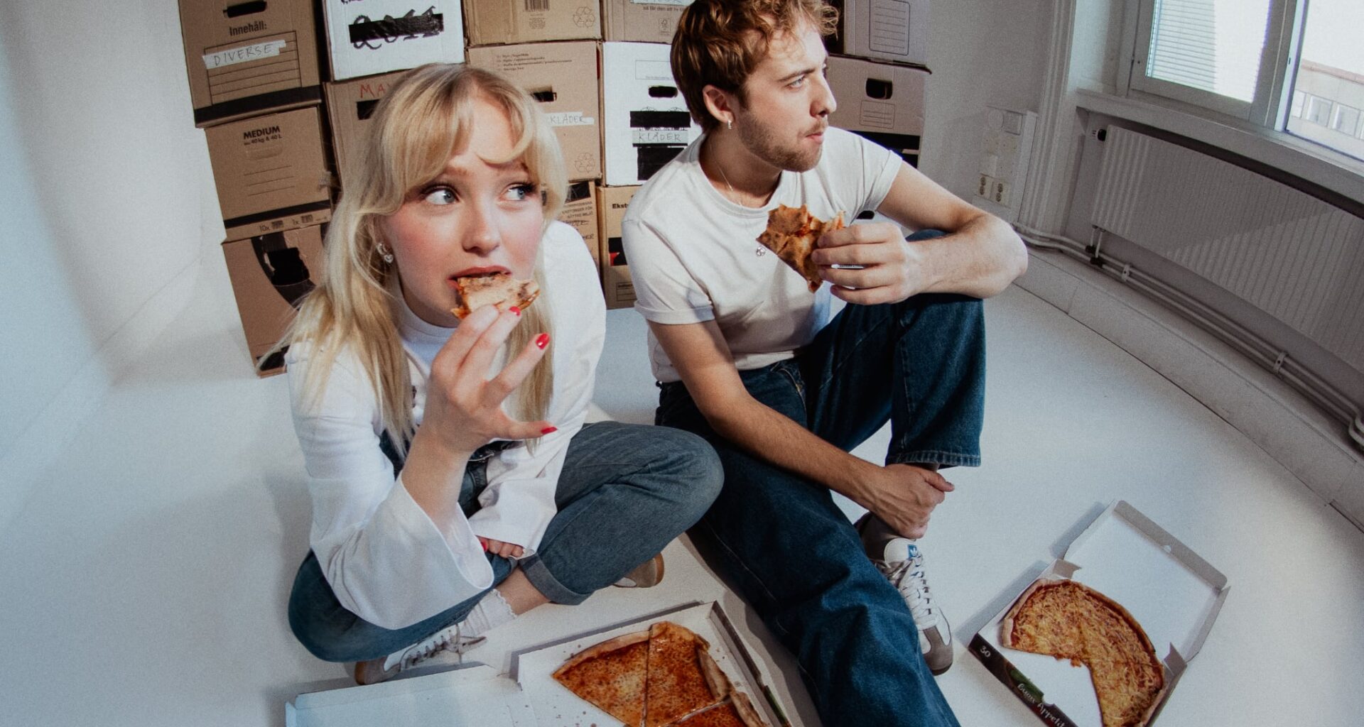 Klara Almström + Björn Holmgren - Hittat hem