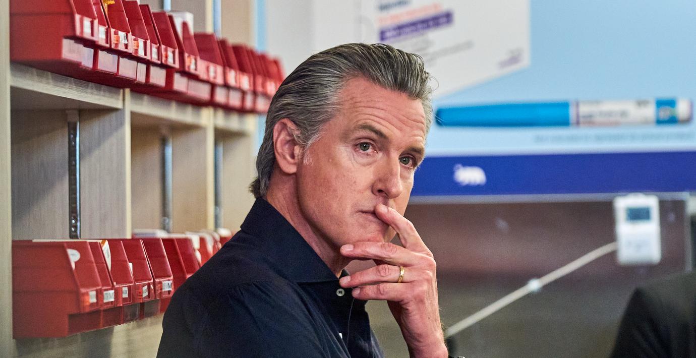 Gavin Newsom öppnar för att kandidera i valet