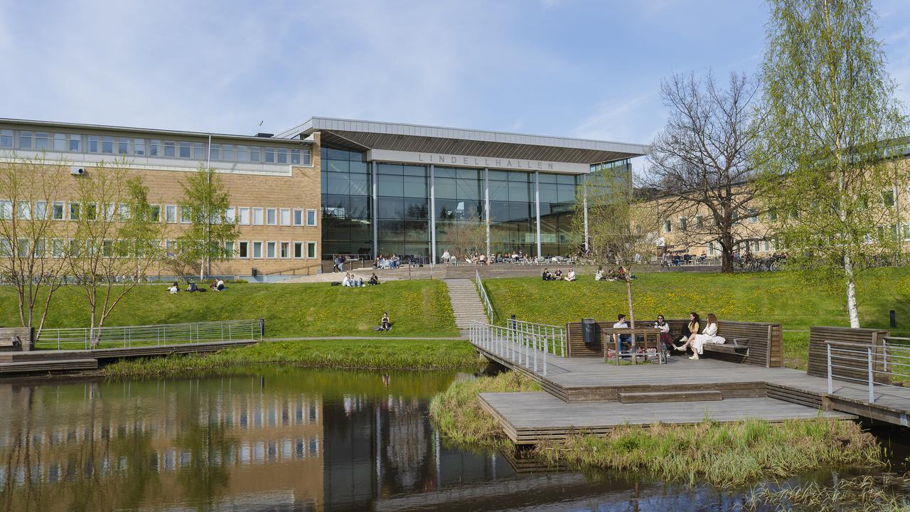 Umeå universitet i topp bland utbildningar med goda jobbchanser