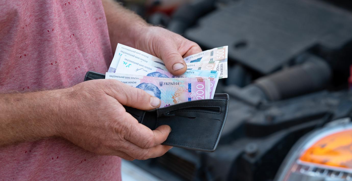 IMF vill att Ukraina devalverar inför lånesamtal