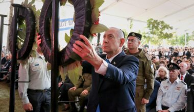 Netanyahu siktar på att bli omvald nästa år