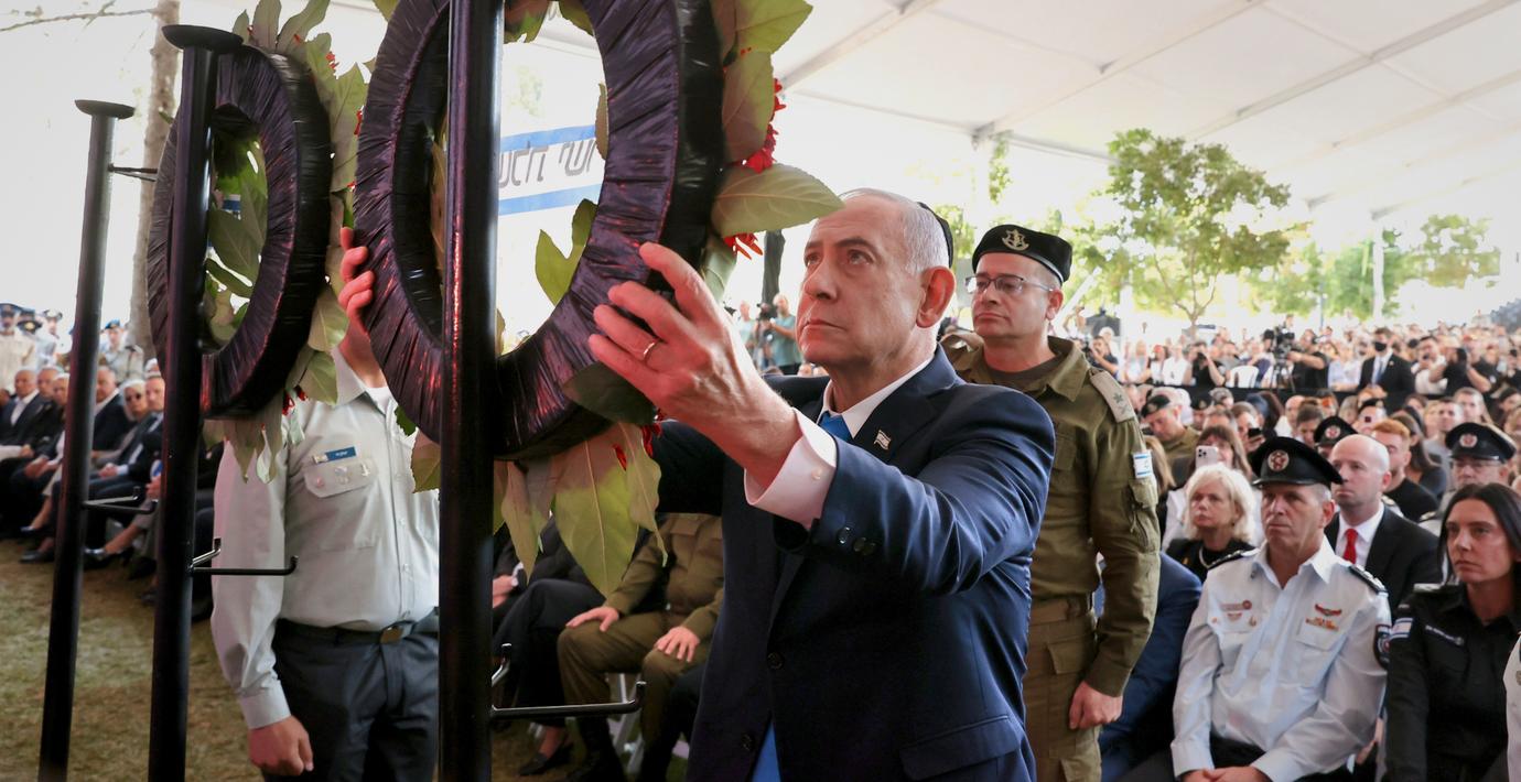 Netanyahu siktar på att bli omvald nästa år