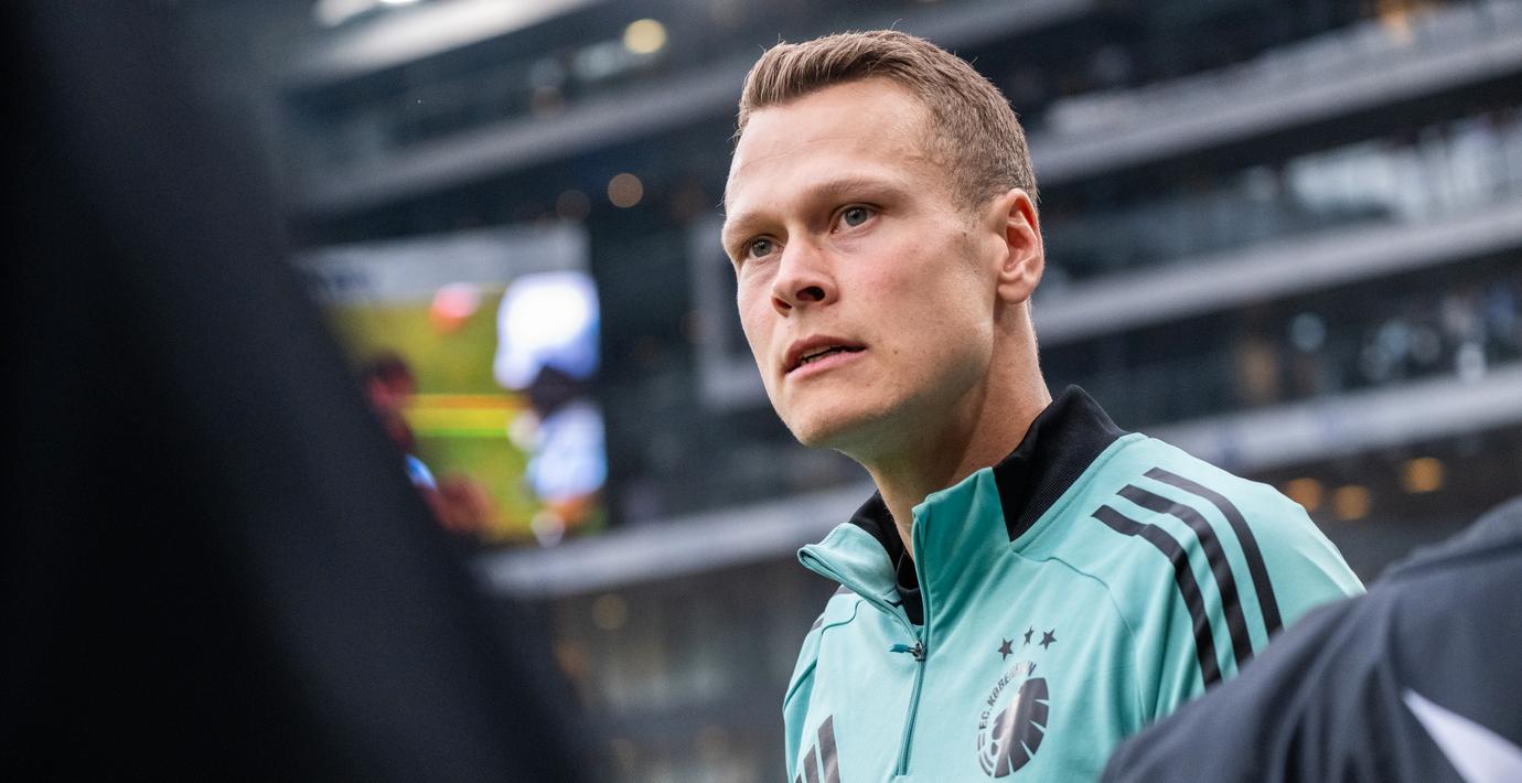 Viktor Claesson tackar för sig i landslaget