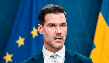 Johan Forssell rasar mot Socialdemokraterna – efter miljöpartiets beslut