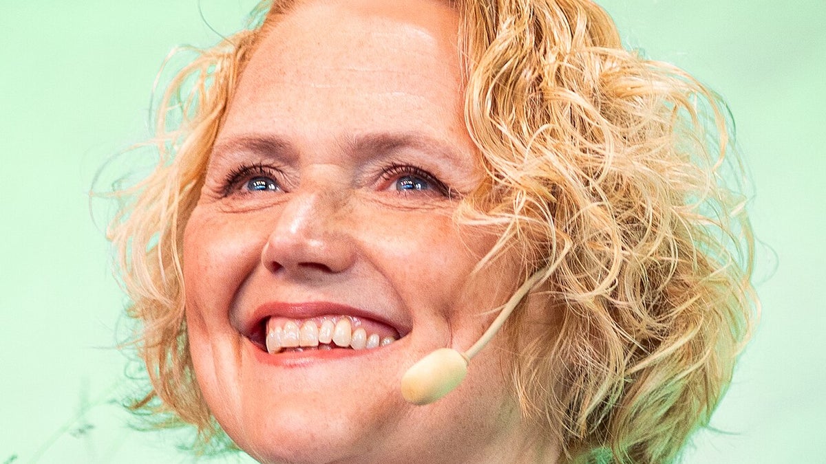 När kvinnor tystas hotas hela demokratin – Hufvudstadsbladet