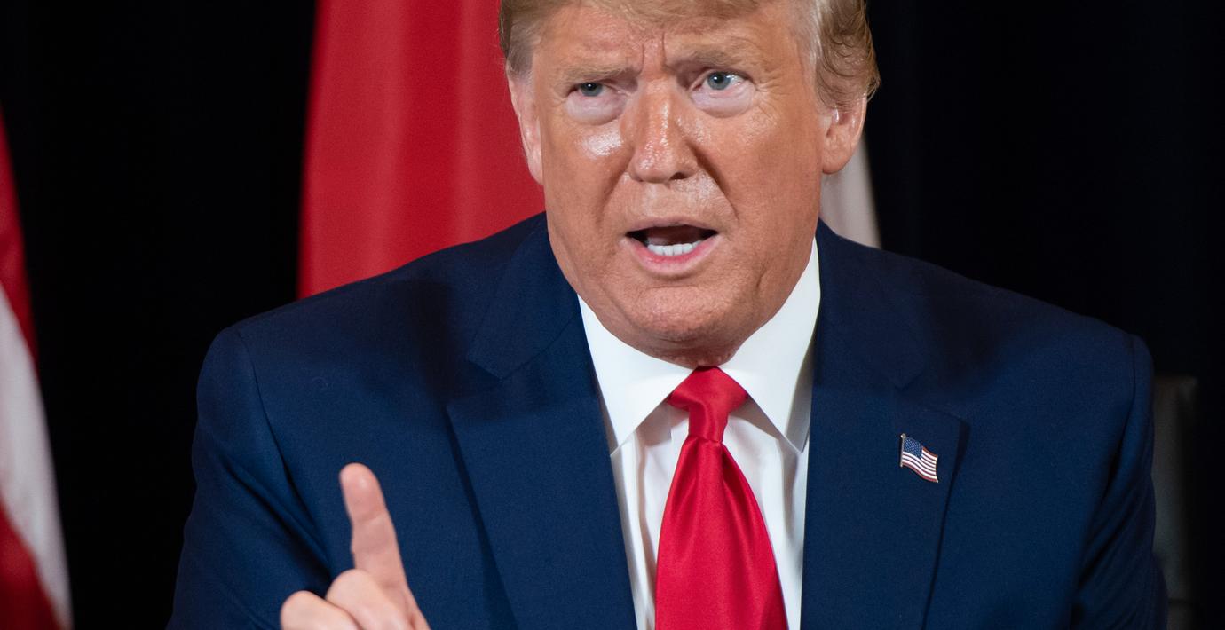 Domstol pausar Trumps massuppsägningar