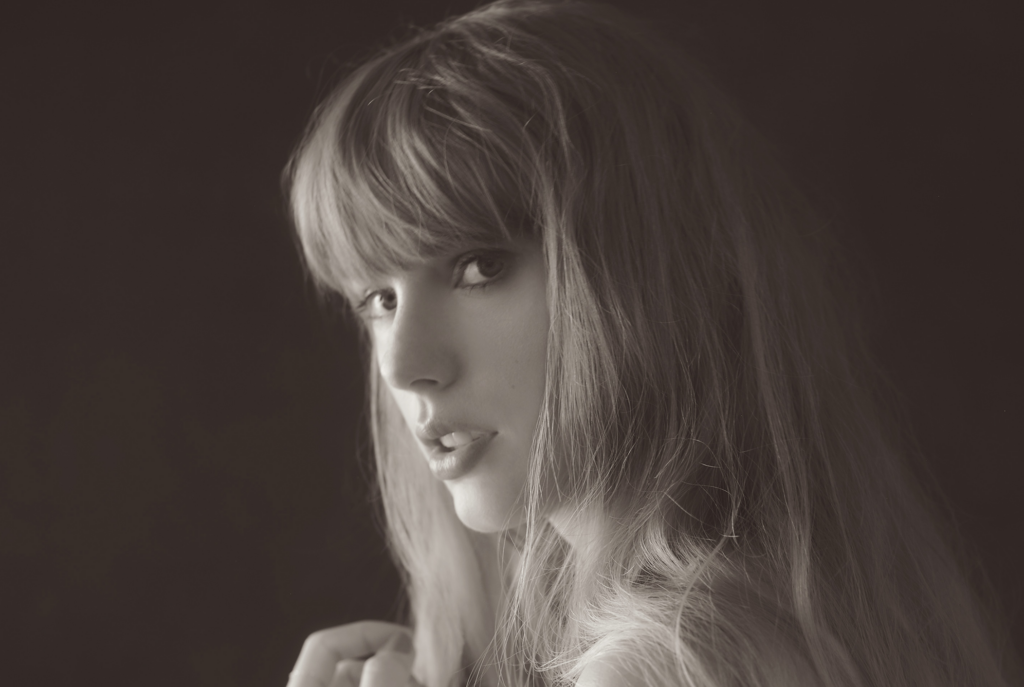 Taylor Swift snubblar på scenen i Life of a Showgirl – Lundagard.se