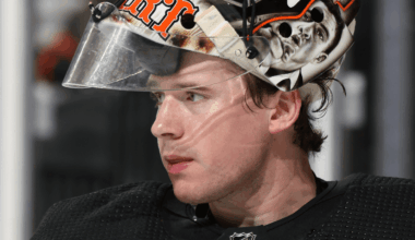 Hart ansluter till Golden Knights organisation