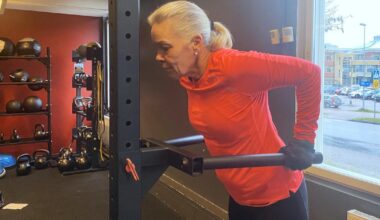 Kvinnor lyfter styrketräningstrenden på Åland – Forskning påvisar styrketräningens vikt