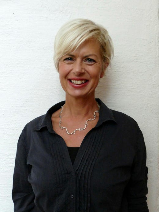 ”Det har varit väldigt spännande det här. Vi tar vårt goda kranvatten lite för givet, men det är verkligen något vi ska vara superstolta över”, säger vinexperten Gunilla Hultgren Karell som sitter med i juryn.