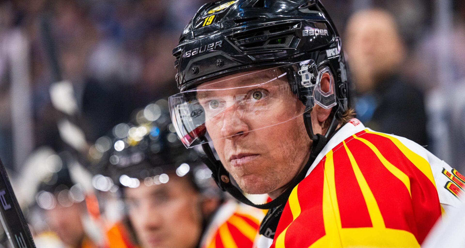 Beskedet: ”Bäckis” stryks ur Tre Kronor - Expressen