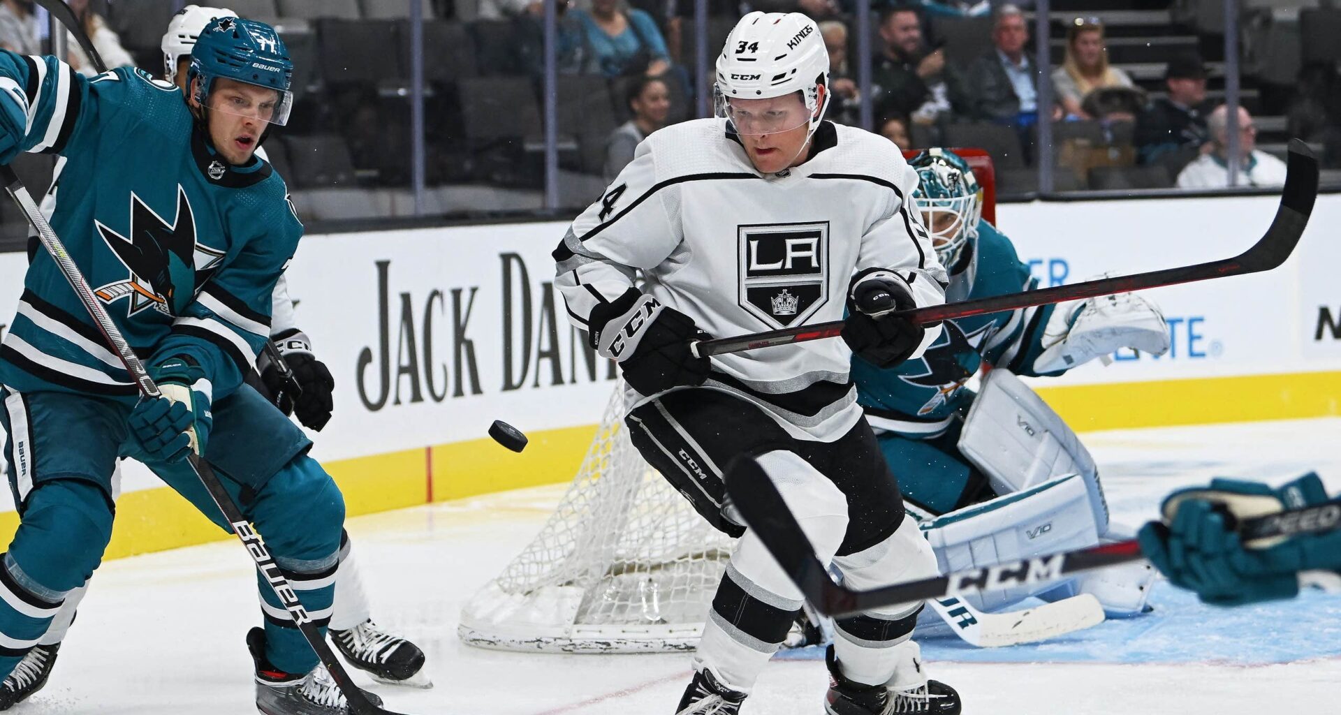 Tidigare NHL-stjärna anklagas: Blåste flickvännen för betting-pengar | NHL