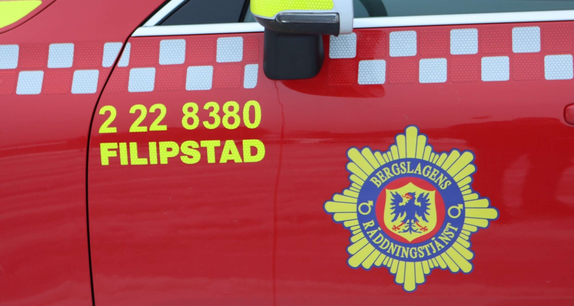 JUST NU: Villa helt övertänd – rökdykning pågår: ”Flera fordon nära” - NWT