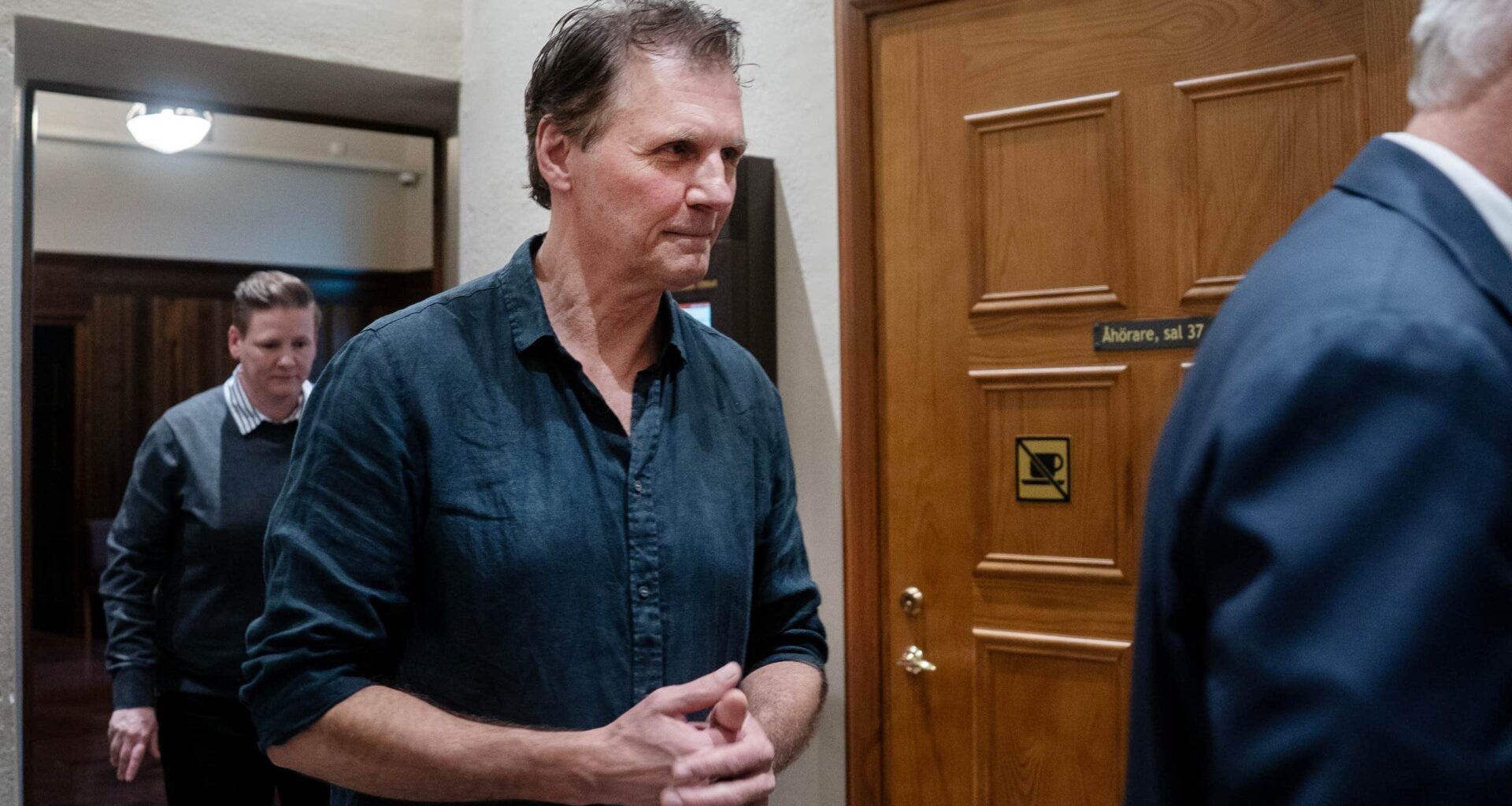 SVT-profilen Micke Leijnegard döms för sexuellt ofredande