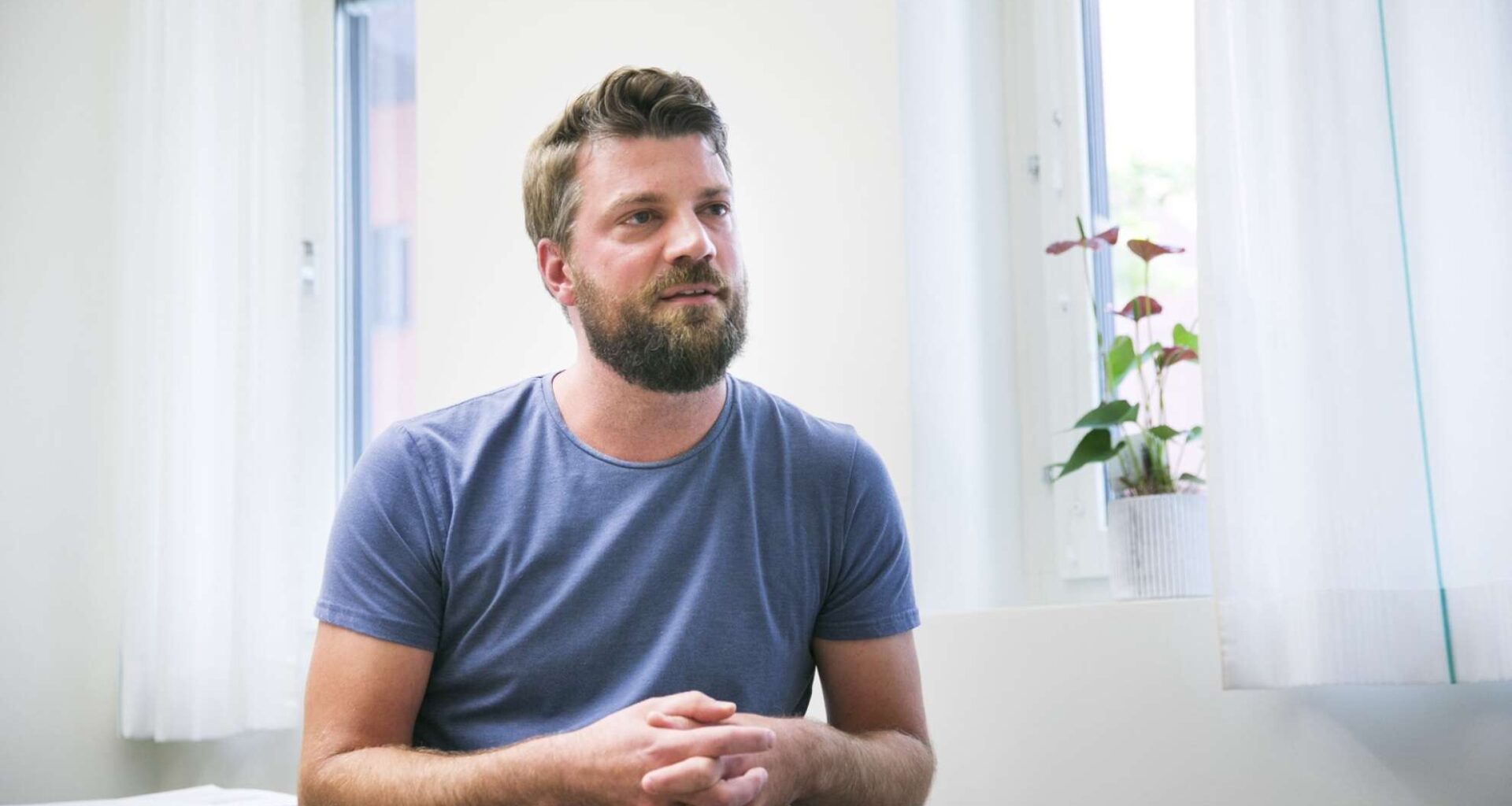 MORGONENS NYHETER: Då fyrdubblas risken för hjärtinfarkt • Nyinköpt mopedebil höll mindre än en kilometer • Fler kvinnor pluggar AI