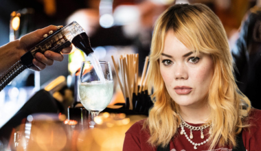 Klockan fyra låg vi i en buske tillsammans