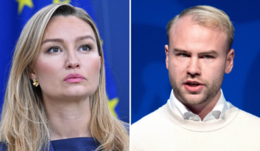 M-piken till Ebba Busch efter inviten till Socialdemokraterna
