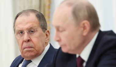 Rykten om spricka mellan Putin och Lavrov avfärdas av Kreml