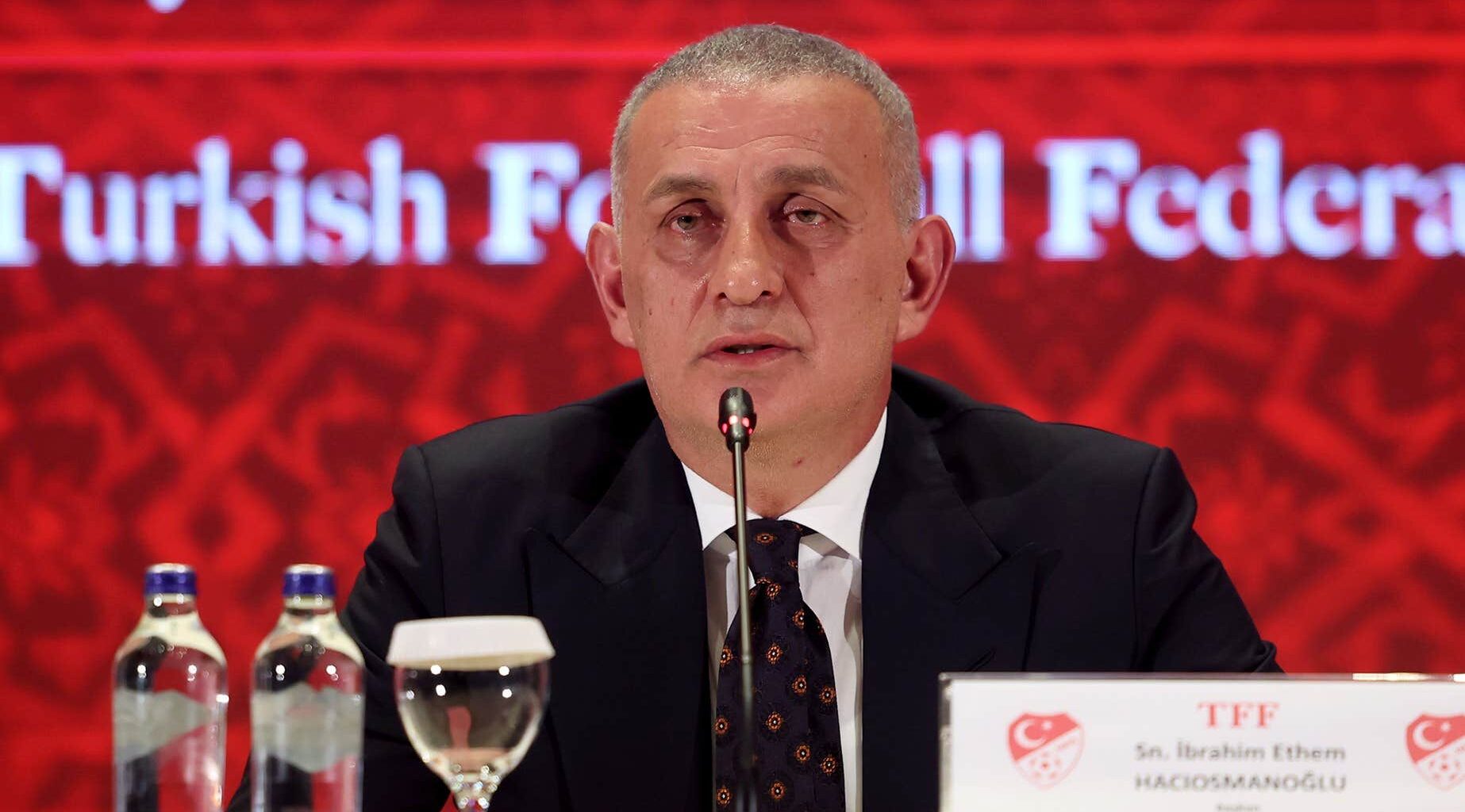 Över 1000 spelare utreds i Turkiet