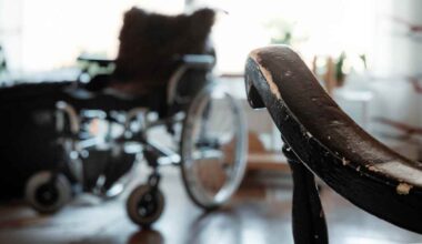 Sjuk­försäkringen är ingen livslång garanti – lagen ger bolagen rätt att avsluta | Inrikes