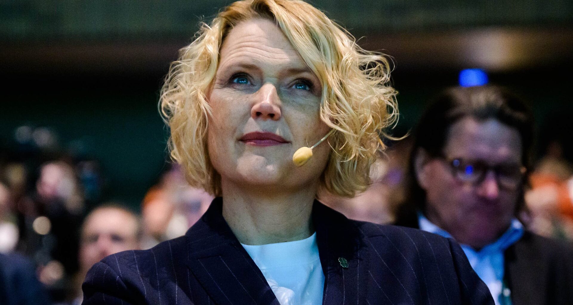 Anna-Karin Hatt lämnade C-posten – löser ut miljonfallskärm