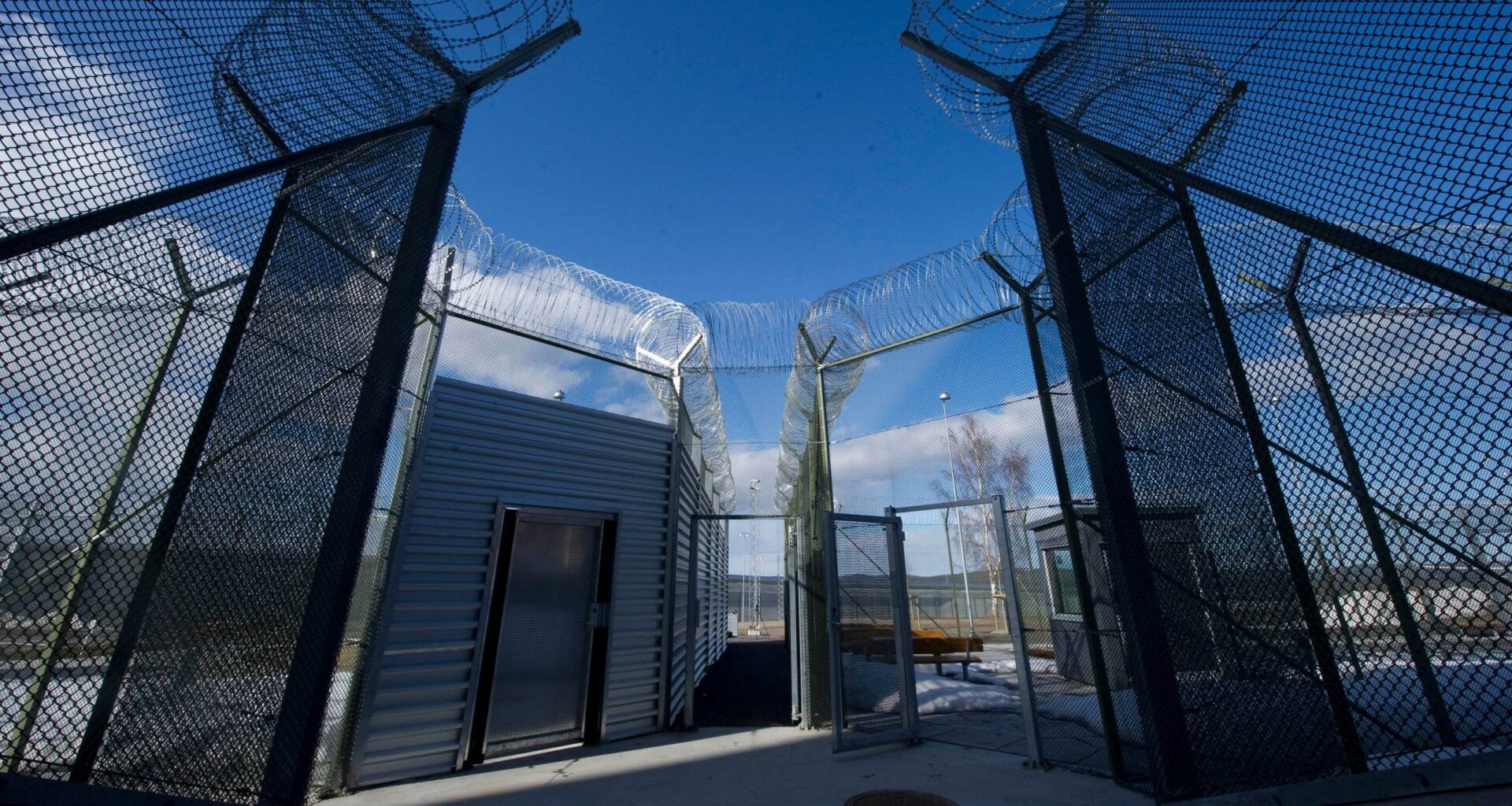 Blodiga slagsmål på Saltvik – intagna slåss med stekpannor