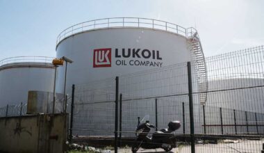 STT: Amerikanska undantags­tillstånd förenklar försäljningen av Lukoil | Utrikes