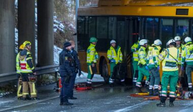 Buss har kört in i bro i Malmö – flera skadade