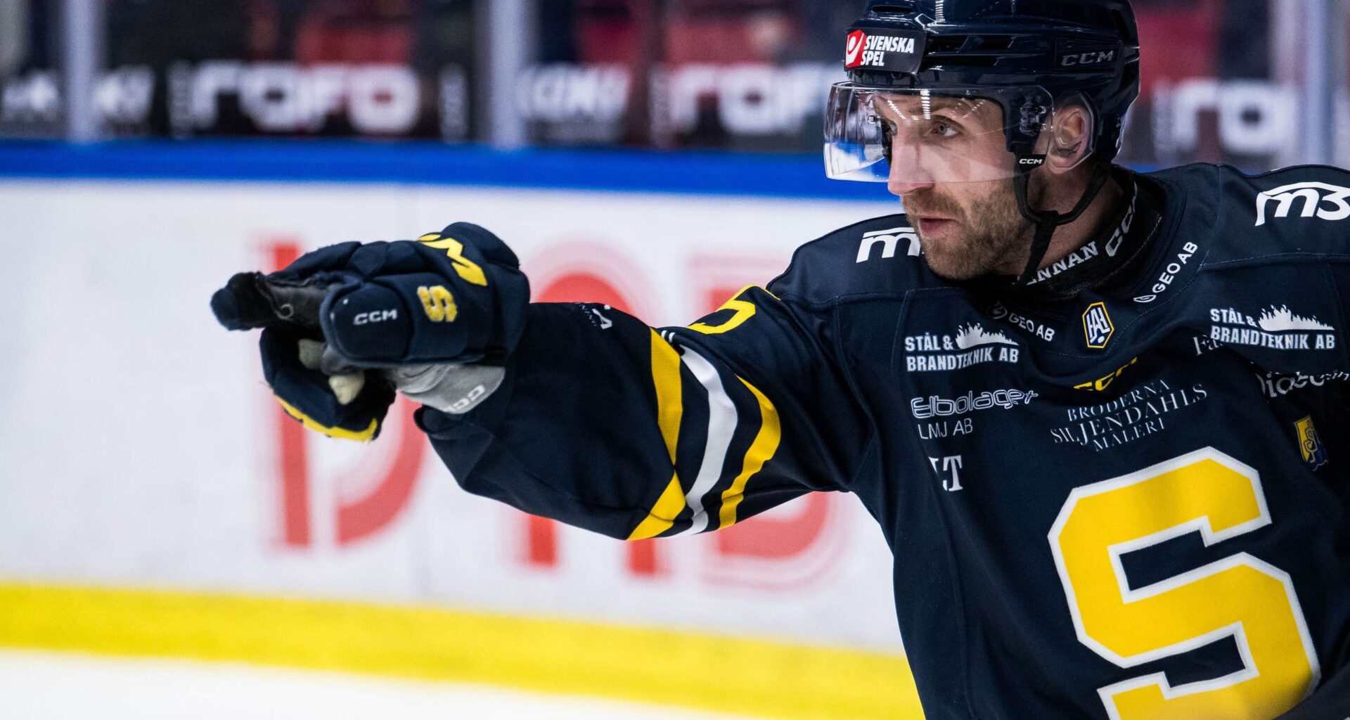 Spelarna reagerar på hoten i Södertälje: ”Har barn och familj” | Hockeyallsvenskan
