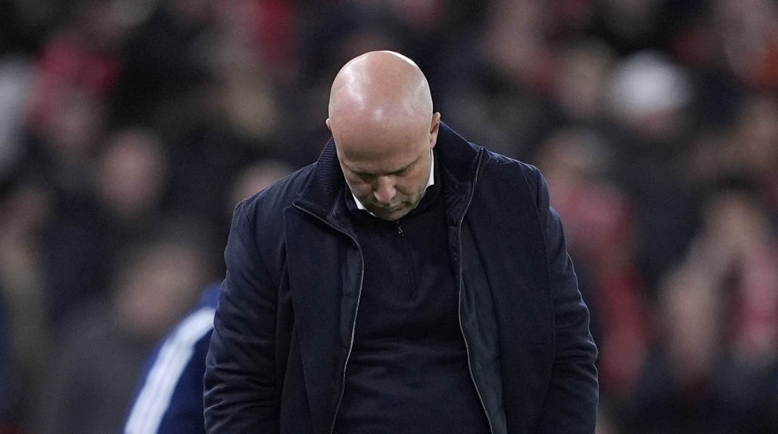 ”Fullskalig kris” i Liverpool efter chockförlusten