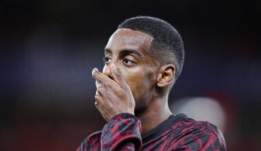 Rånade Alexander Isak – behöver betala 12,5 kronor | Premier League